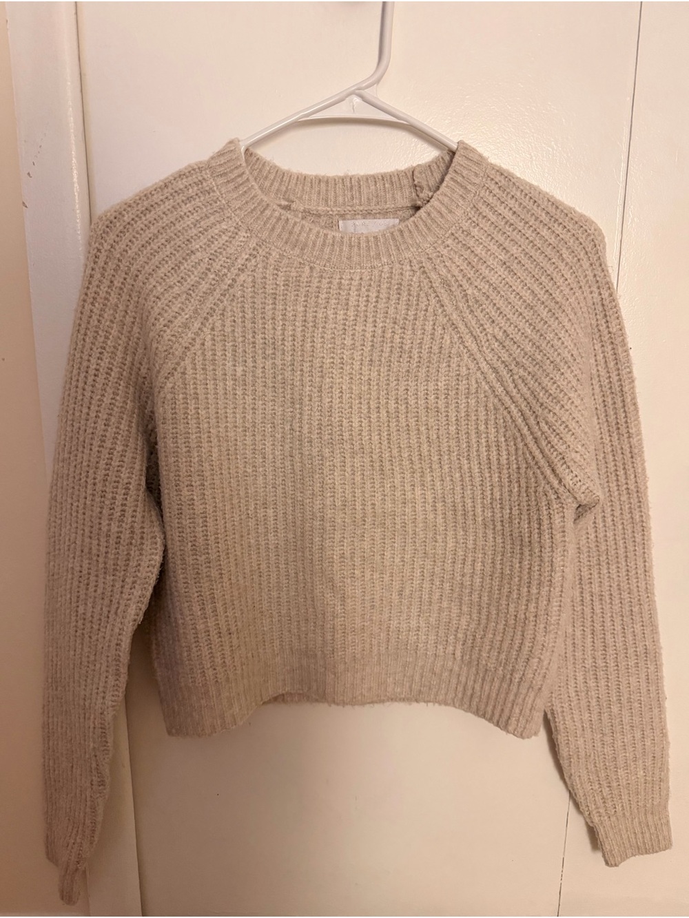 Pure / US Collection Women’s Cream Ribbed Crewneck Sweater